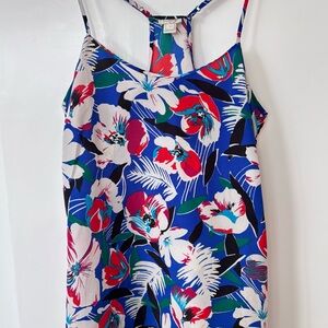 J. Crew| Tropical Blue, White, Red Floral Camisole Sz 0